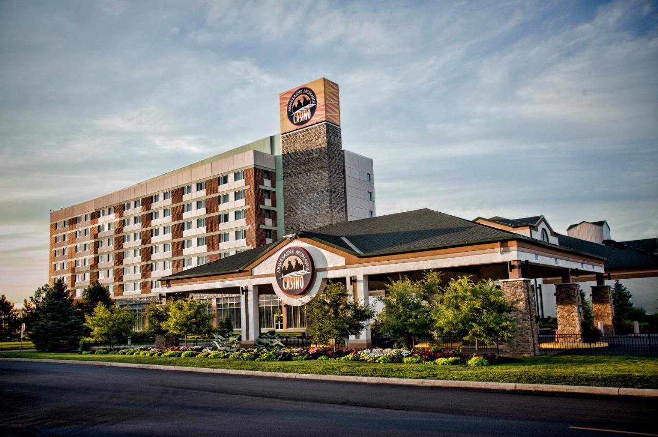 Akwesasne Mohawk Casino Resort And Players Inn Hotel -Formerly Comfort Inn And Suites Hogansburg Ny Bagian luar foto